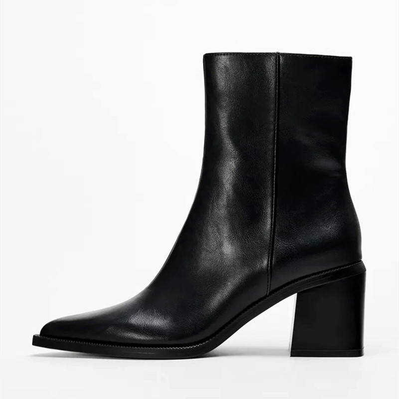 Chelsea-Stiefel aus weichem Le – Heels Bewertung und Preis