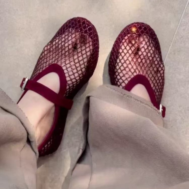 Hohle Strass-Baotou-Sandalen f – Boots Bewertung und Preis